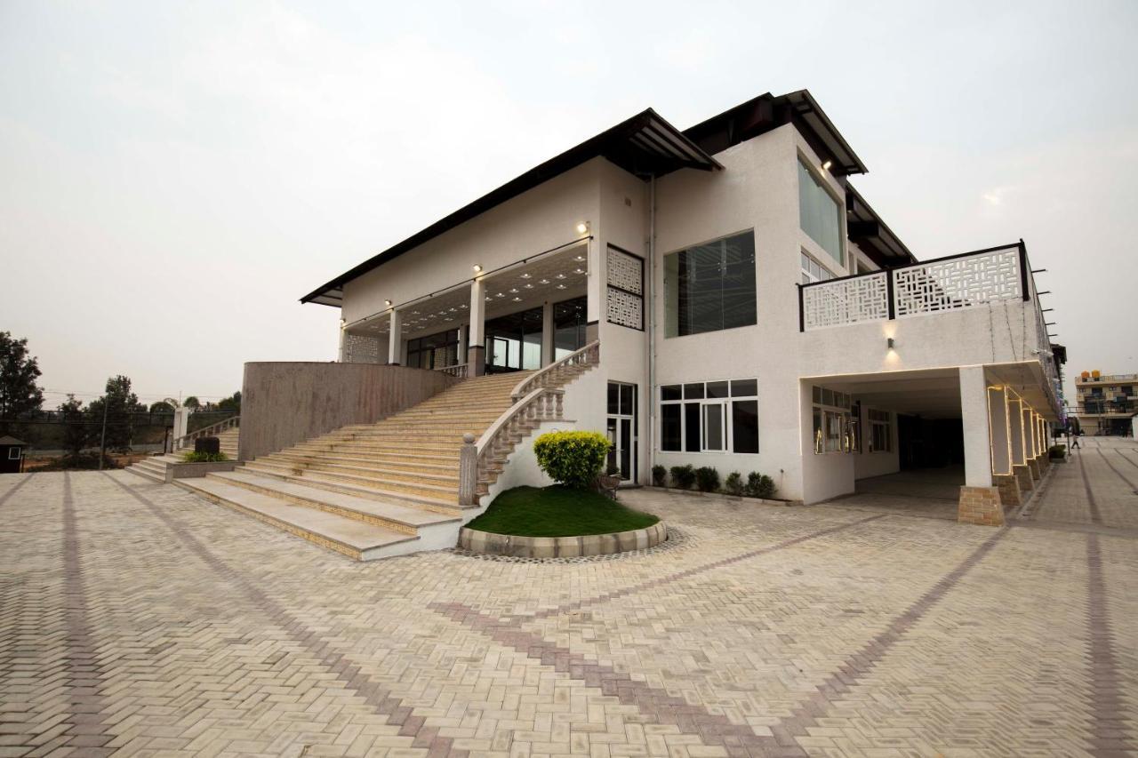 Vistar Pavithra Vivaha Convention Hall Jigani Ngoại thất bức ảnh